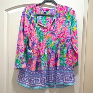 EUC Lilly Pulitzer blouse top. Worn once! Great condition perfect for Easter!